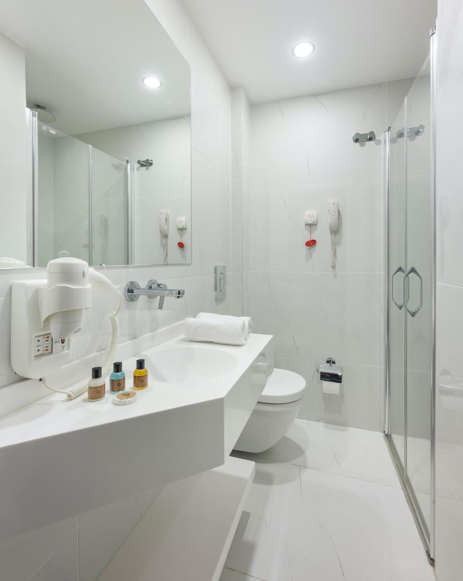 Uk Hotel Κωνσταντινούπολη Εξωτερικό φωτογραφία